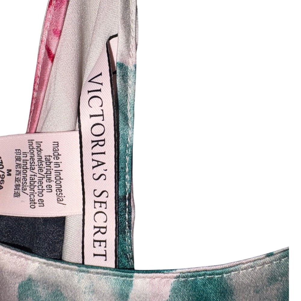 Victoria's Secret Y2K Floral Satin Pajama‎ Cami Top Size Medium - Picture 2 of 5